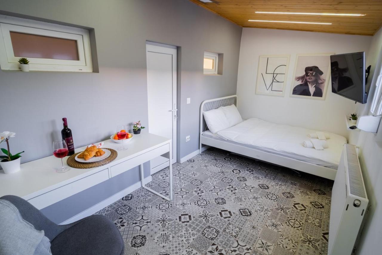 One Bedroom Flat In Bucharest'S Historic District 外观 照片