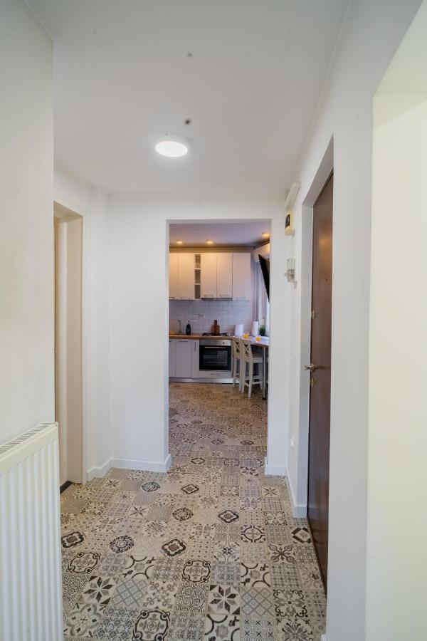 One Bedroom Flat In Bucharest'S Historic District 外观 照片