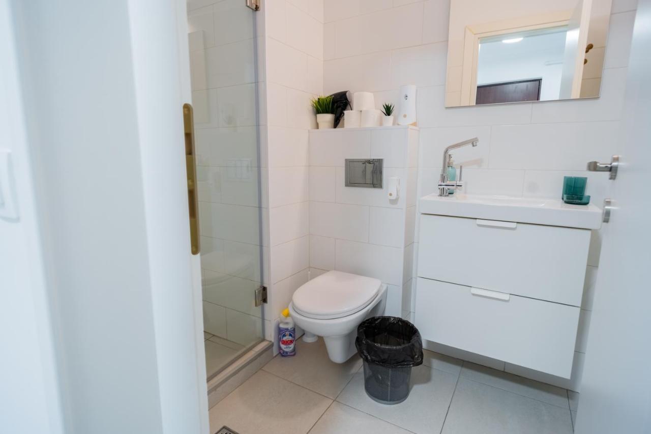 One Bedroom Flat In Bucharest'S Historic District 外观 照片
